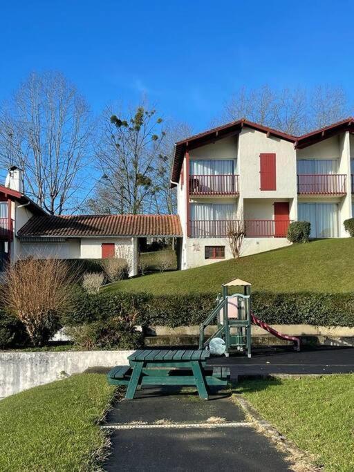 Echalar Piscine Vue Montagnes Lägenhet Souraïde Exteriör bild